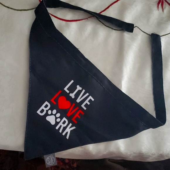 💥Dog Bandana 💥4 For $20💥 - Picture 1 of 4
